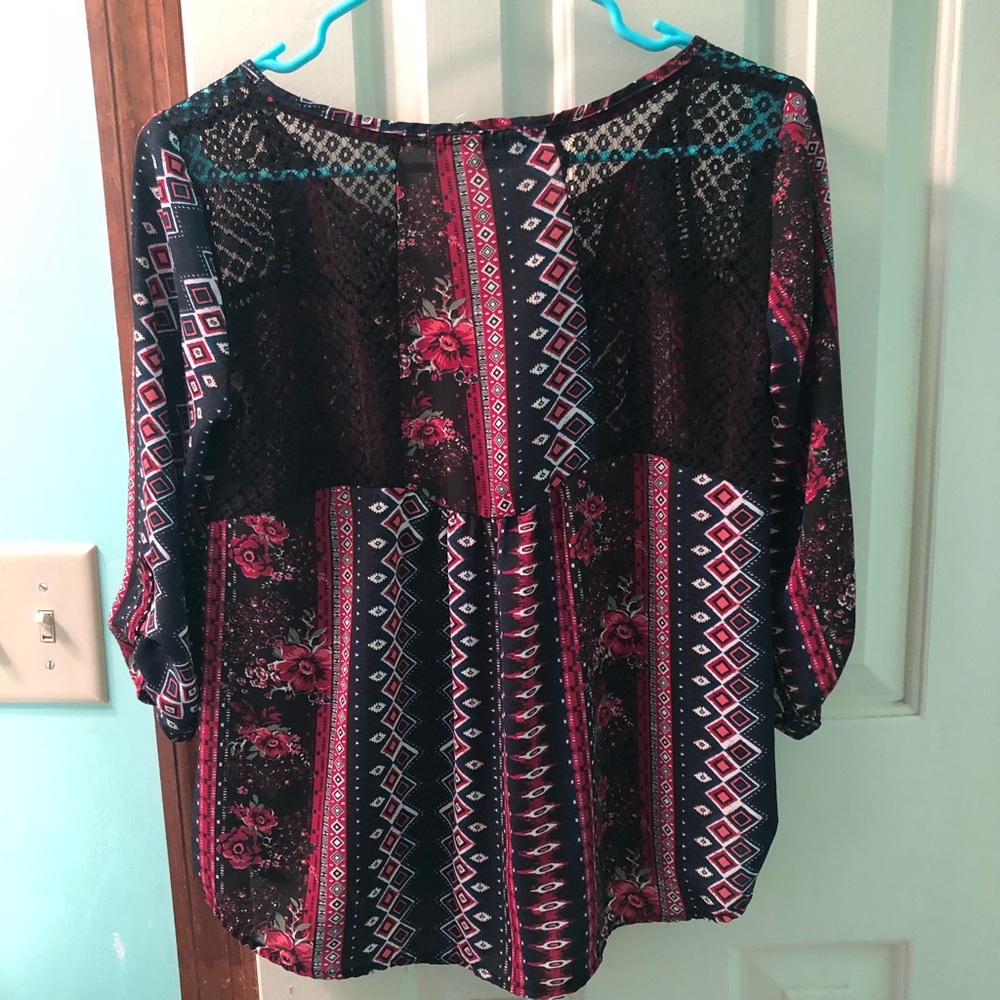 Colorful blouse - Picture 4 of 7